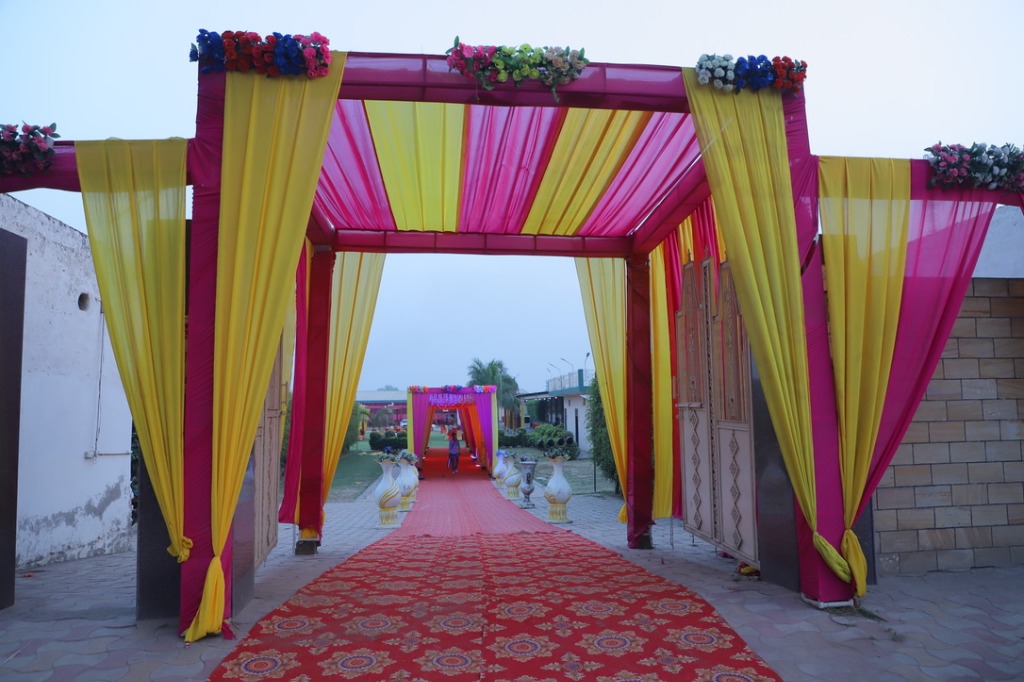 Mohan Vatika Decorated Grand Entrance Arch (Gate 1)